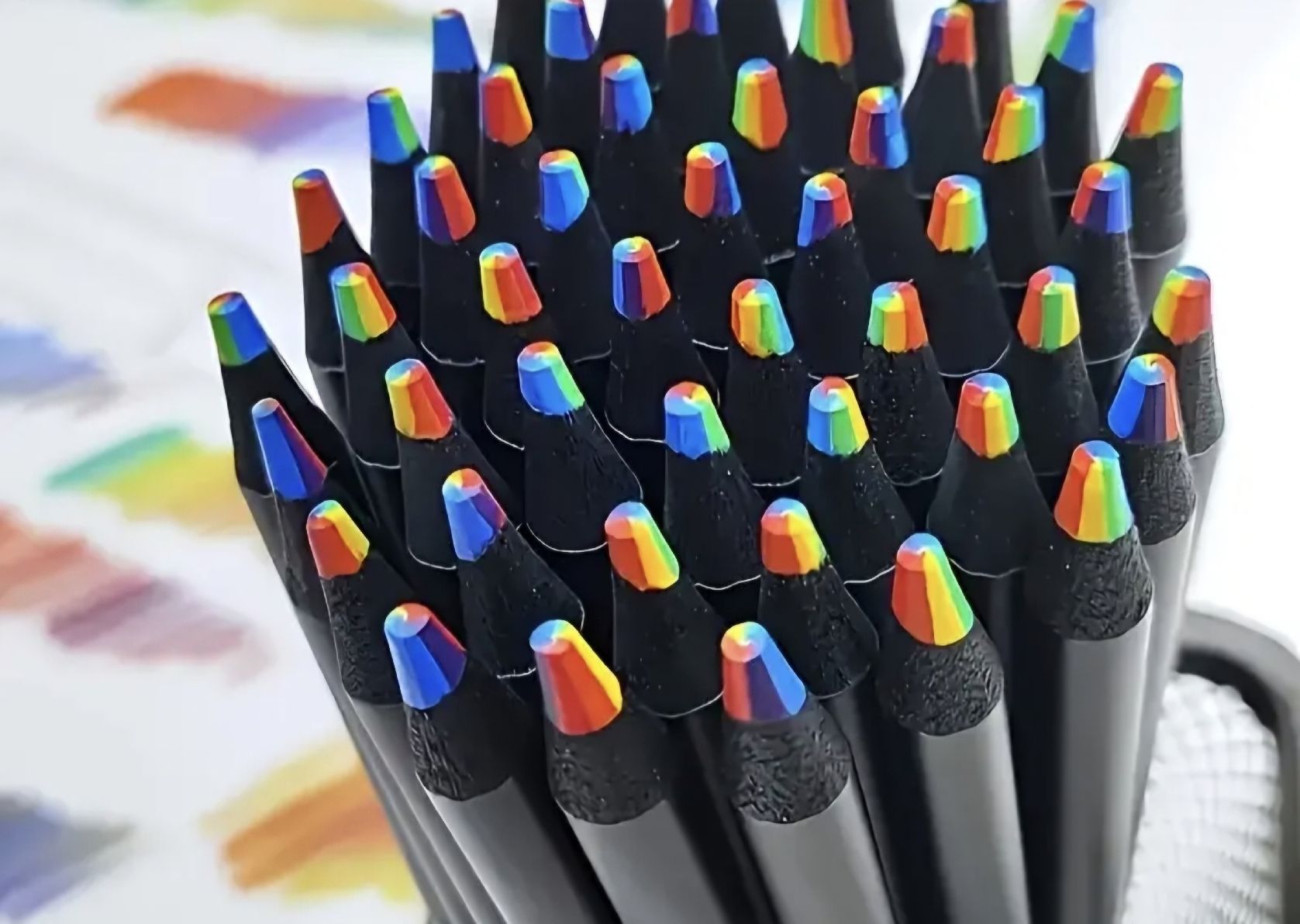 Penna & Evidenziatori: Buntstifte Regenbogenfarben, schwarz, 12 Farben  – Nuovo e nell'imballaggio originale da Aarberg venduto da Happy058