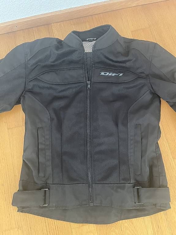 Kleiderpakete: Motorradbekleidung Damen Set Gr. S – Gebraucht aus Buchs AG von stephi.va