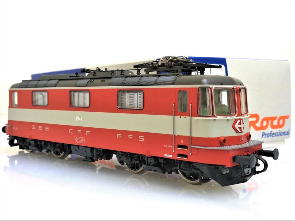 Roco 63842 SBB Re 4 4 II Swiss Express Kaufen Auf Ricardo