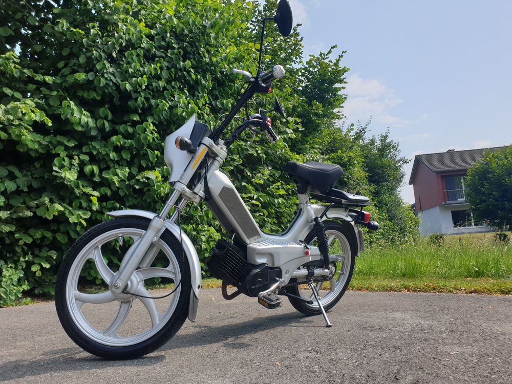 Elegantes Tomos Neu Kaufen Bilder