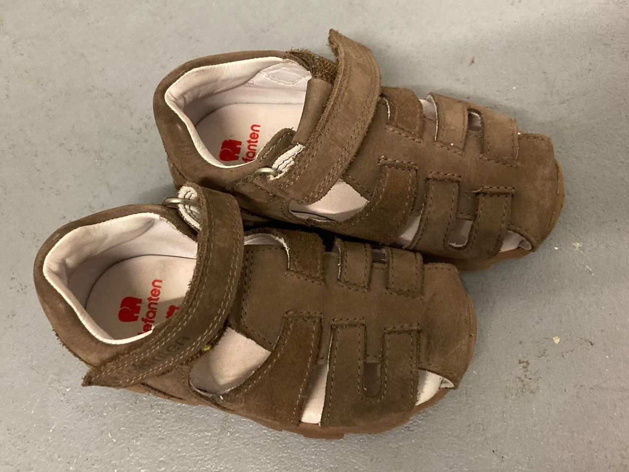 Elefanten Scarpe per ragazzi: Sandalen von Elefanten. Grösse 22 – Usato da bretzwil venduto da Marca25 1