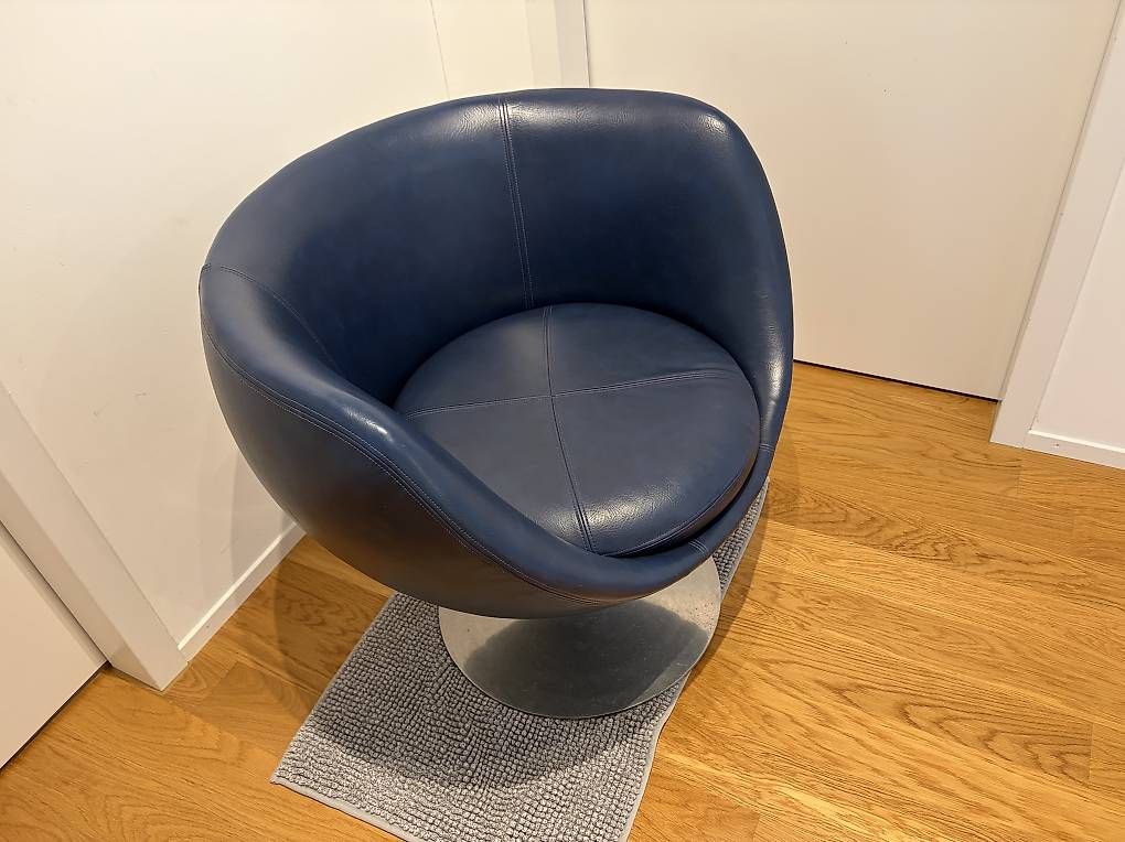 Sedie: Blau Kunstleder Drehstuhl – Usato da Zürich venduto da rusk314 1