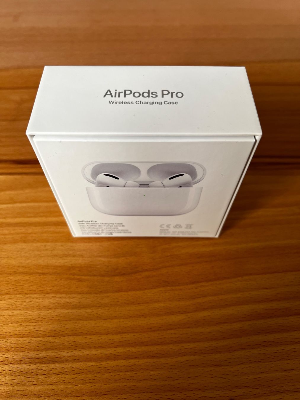 Apple Headsets: Airpods Pro 1. Generation – Gebraucht aus Erstfeld von  6