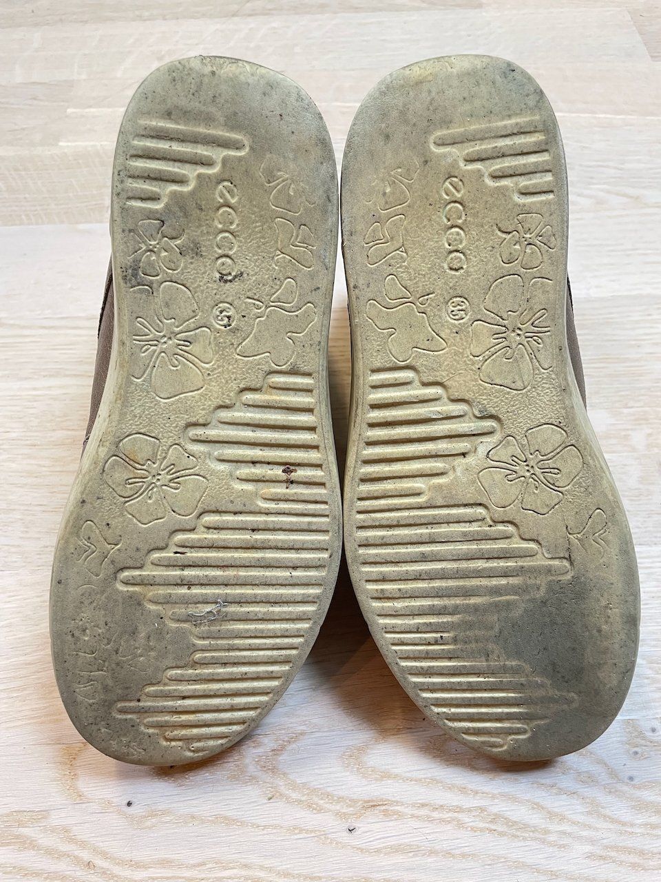 Ecco Scarpe per ragazze: ECCO Gore-tex Winter-Sneakers Grösse 35 – Usato da Zürich venduto da 0parker0 4