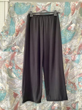 Hose schwarz Grösse 42 - 44 guter Zustand