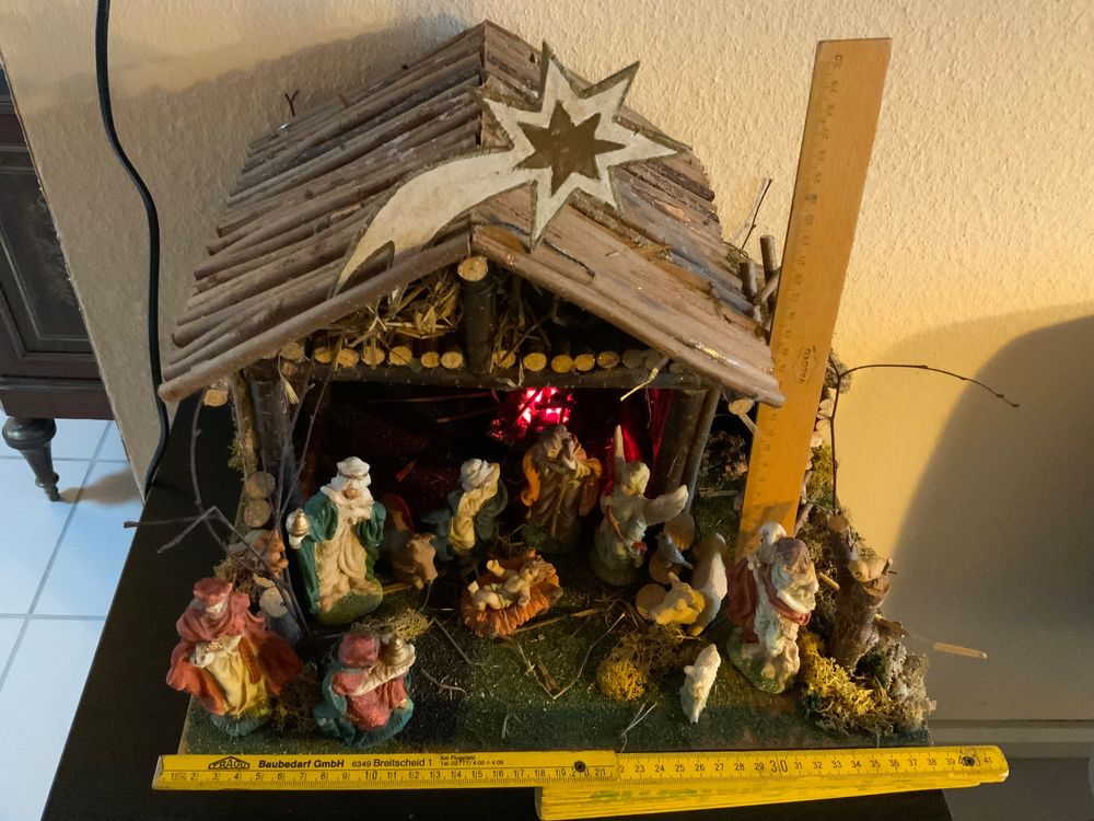 Weihnachtskrippe Aus Holz Mit Figuren | Kaufen Auf Ricardo