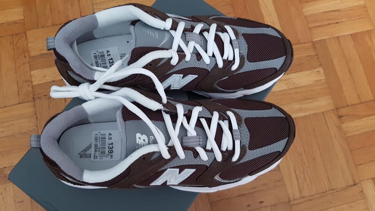 New Balance Scarpe da uomo: New Balance 530,Gr 37,Leder. – Nuovo e nell'imballaggio originale da Zürich venduto da 280_yc86 1