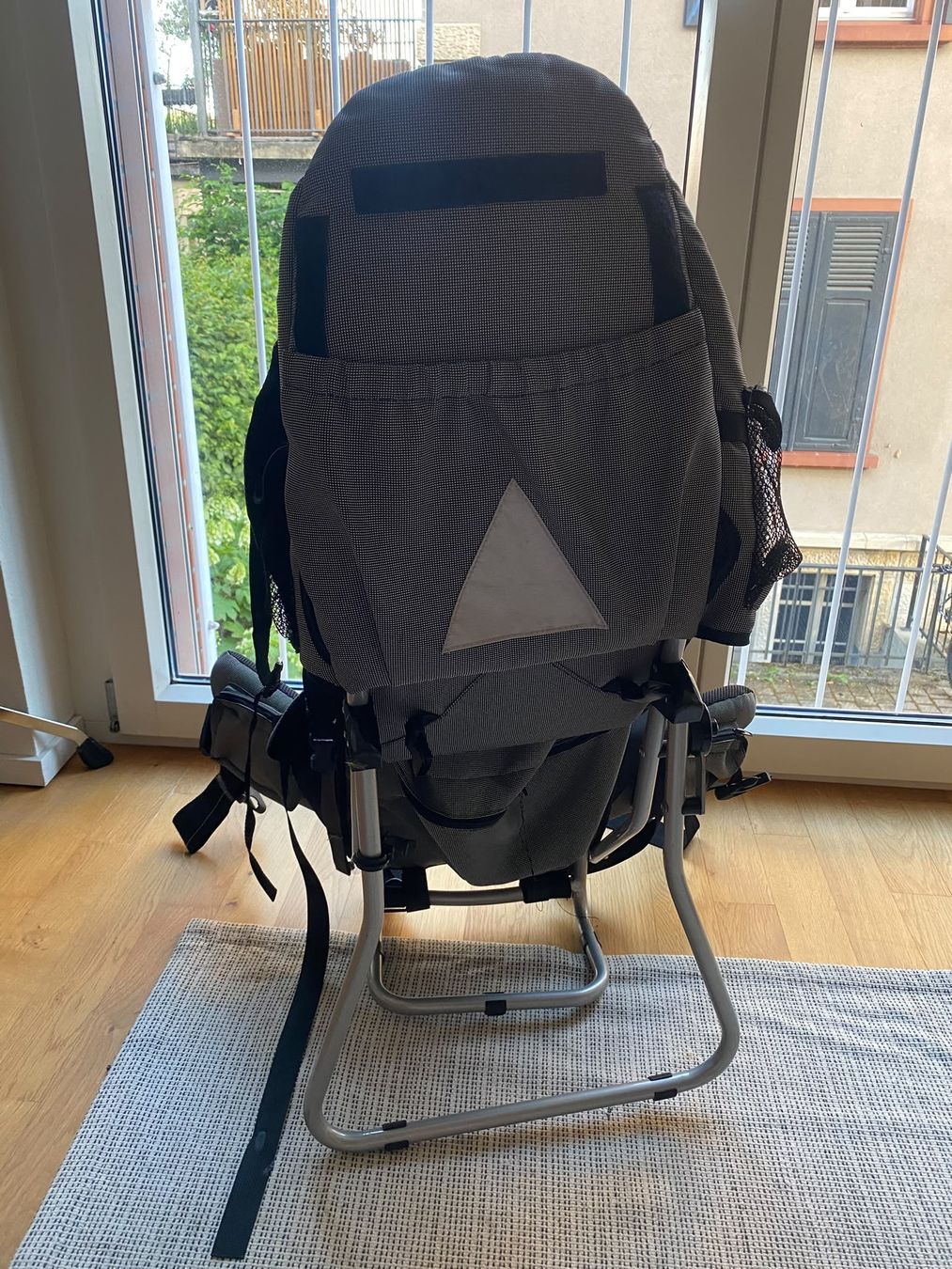Marsupi portabebè: Babytrage/ Tragerucksack – Usato da Bottmingen venduto da Elv88
