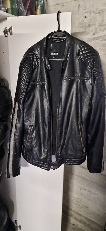 Vestes: Lederjacke  – D'occasion à Aeschau par Marc311994