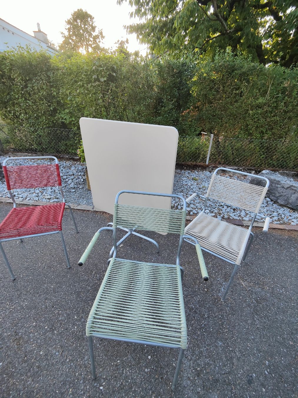 Tischset: Schaffner Bistro Tisch mit Spaghetti Stühle  – Neu (gemäss Beschreibung) aus Mellingen von Artrena 9