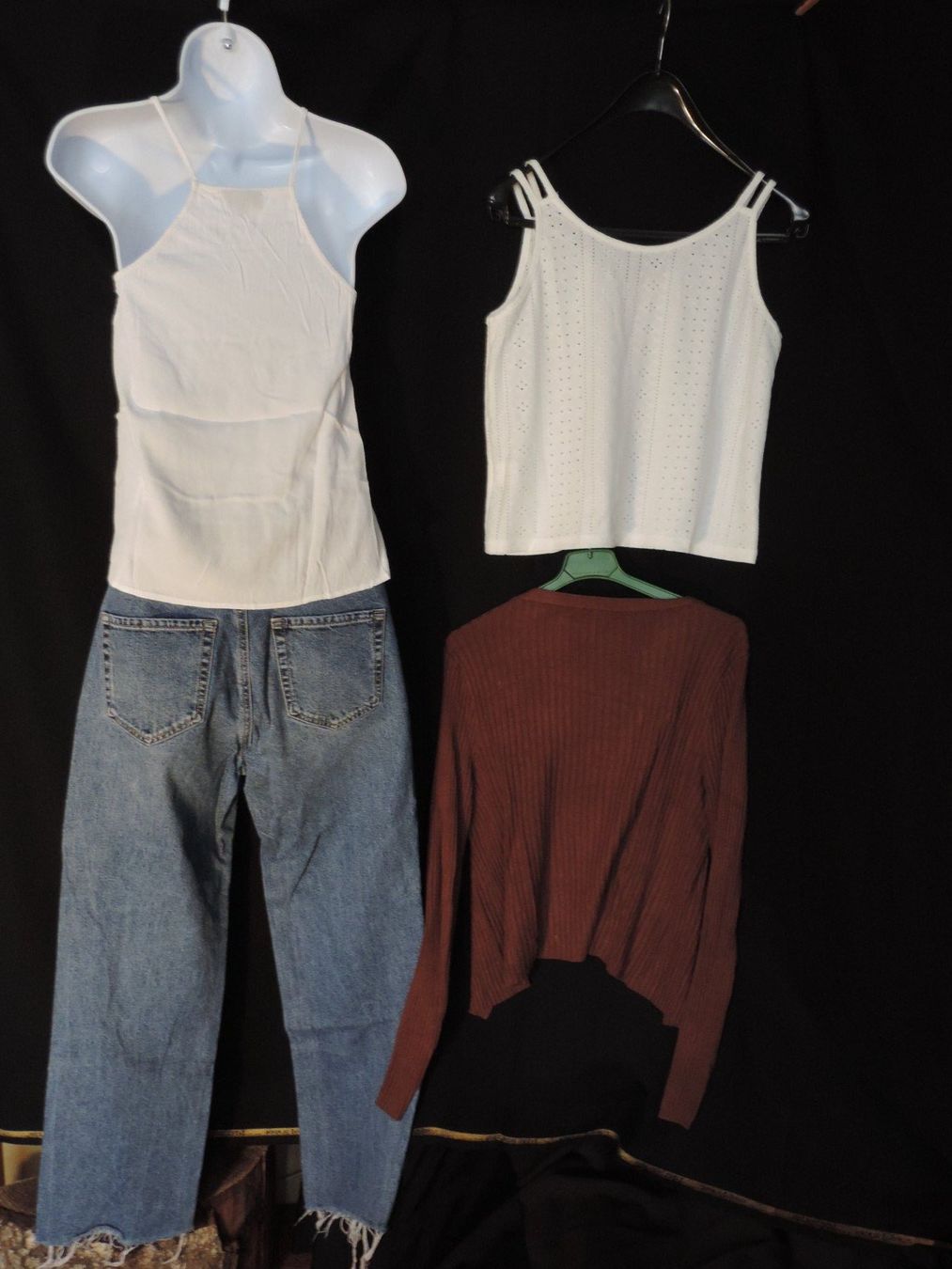Lotti di vestiti: ensemble jeans relax bohème – Usato da Genève venduto da Axelle333 9