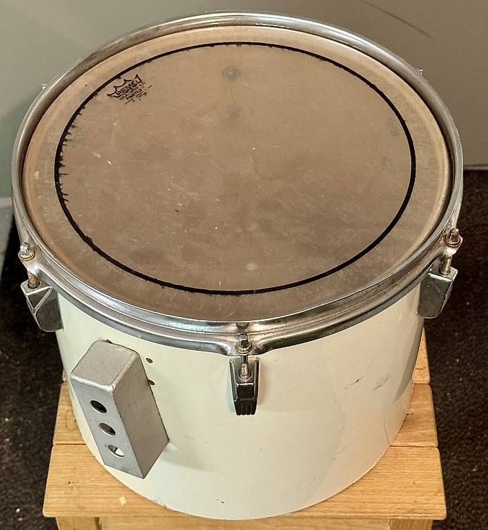 Strumenti musicali: Trommel – Usato da Balgach venduto da Psalty 1