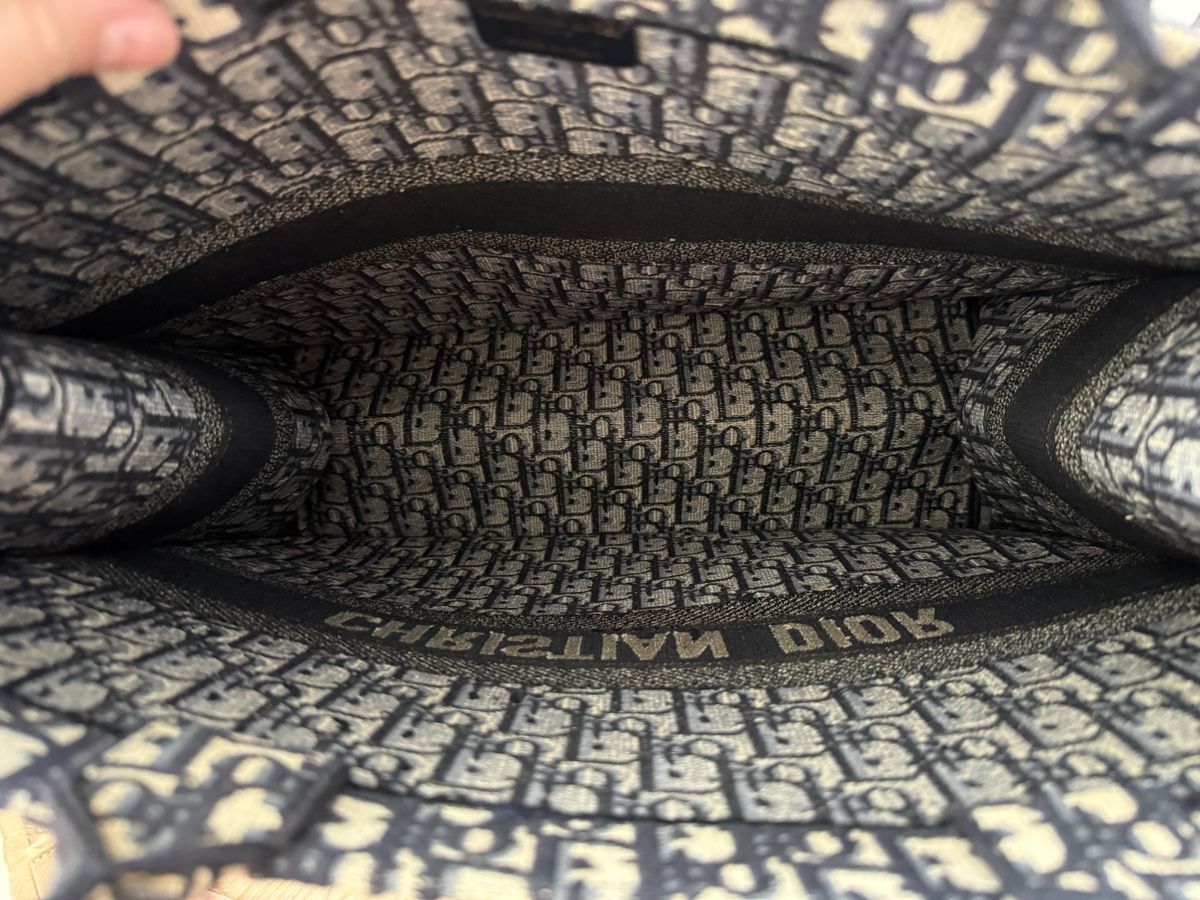Dior Borse: Grosse Dior Book Tote – Nuovo (secondo la descrizione) da Pfäffikon ZH venduto da m8330 4
