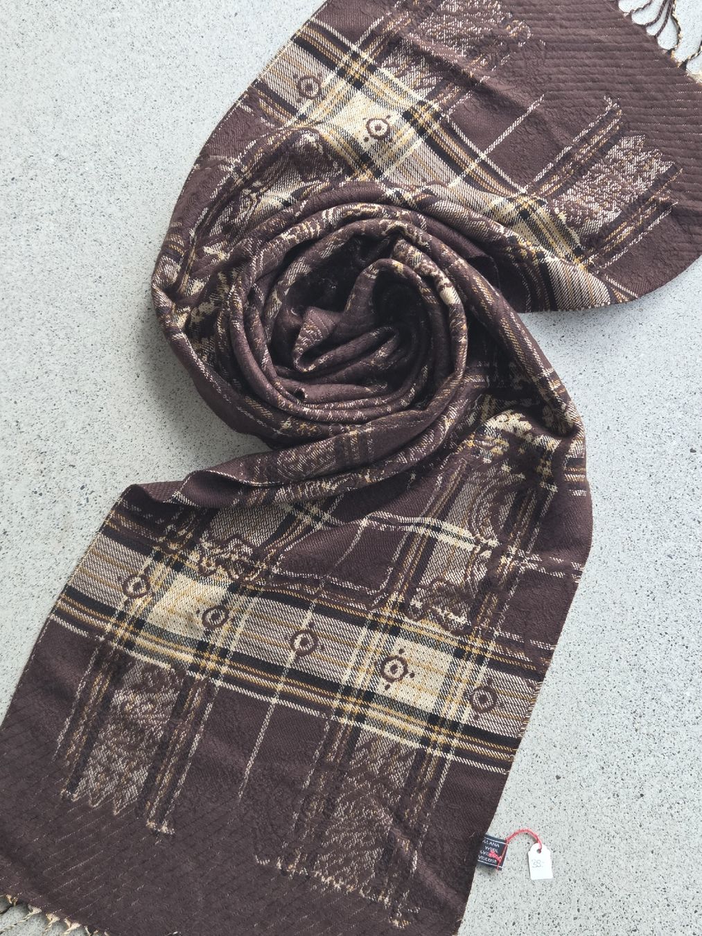 Foulard & Sciarpe: Winter-Schal 35 x 190 cm – Nuovo e nell'imballaggio originale da Frauenfeld venduto da Schenken-mit-Herz