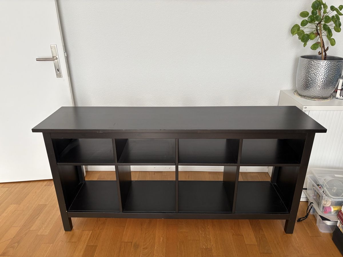 Ikea Scaffali: Hemnes Holz Ablagetisch/ Kommode Ikea – Usato da Bern venduto da rinocika