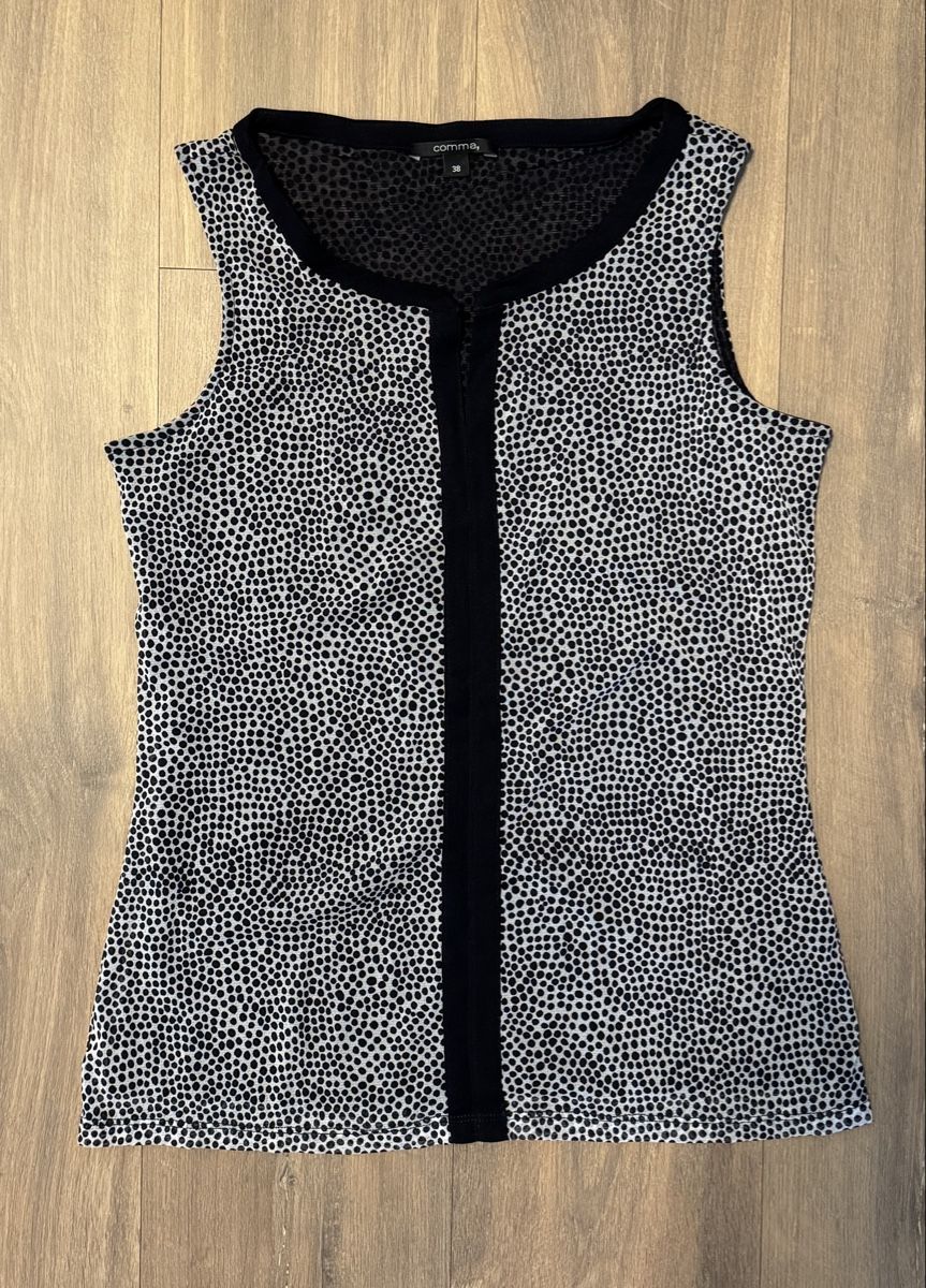 Comma Top: Comma Top – Usato da Ottenbach venduto da Mani769