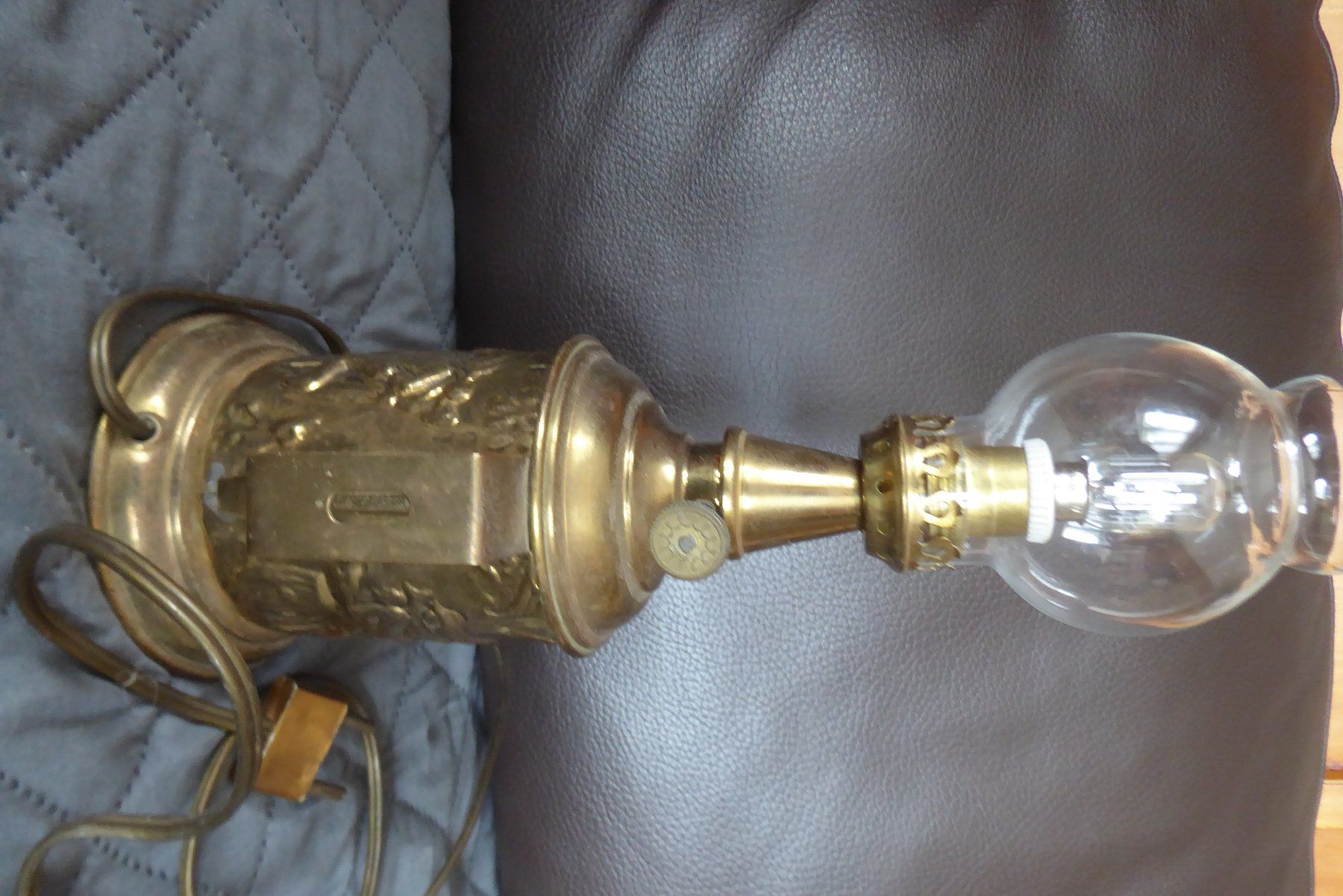 Lampade: Antikes Elektro Lampe klein Messing – Usato da Sargans venduto da Benziner 6
