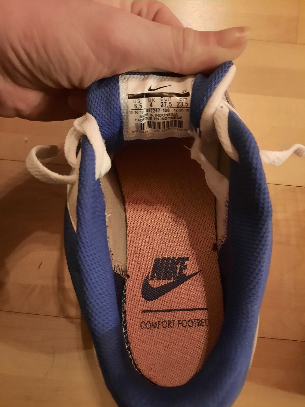 Chaussures femmes: Nike Turnschuhe wie neu – Neuf (Voir description) à Rüti ZH par 11120 2