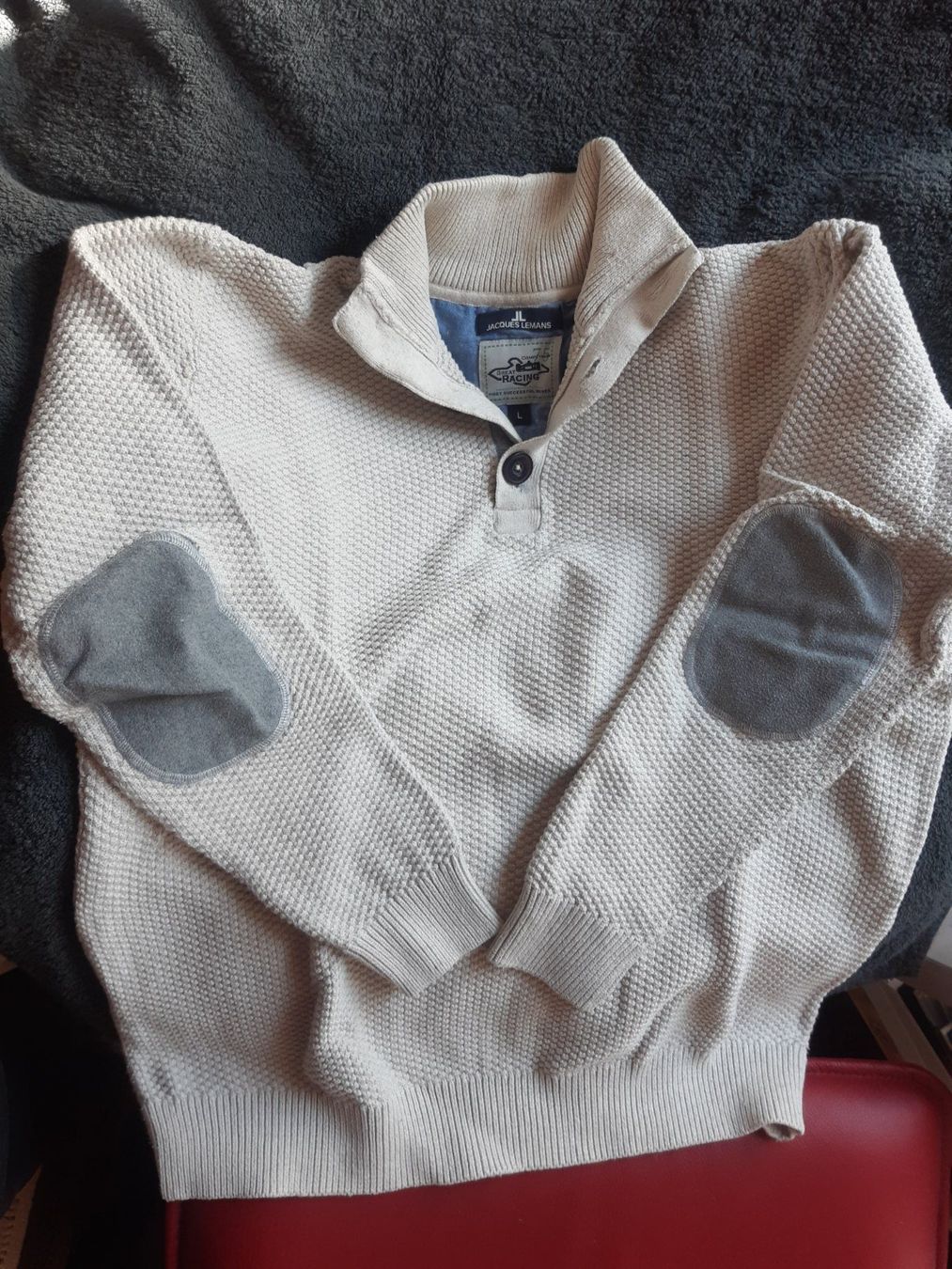 Pulls & Sweat-shirts: 3 Pulli's grau,beige und grün – D'occasion à Detligen par fre_j5jy