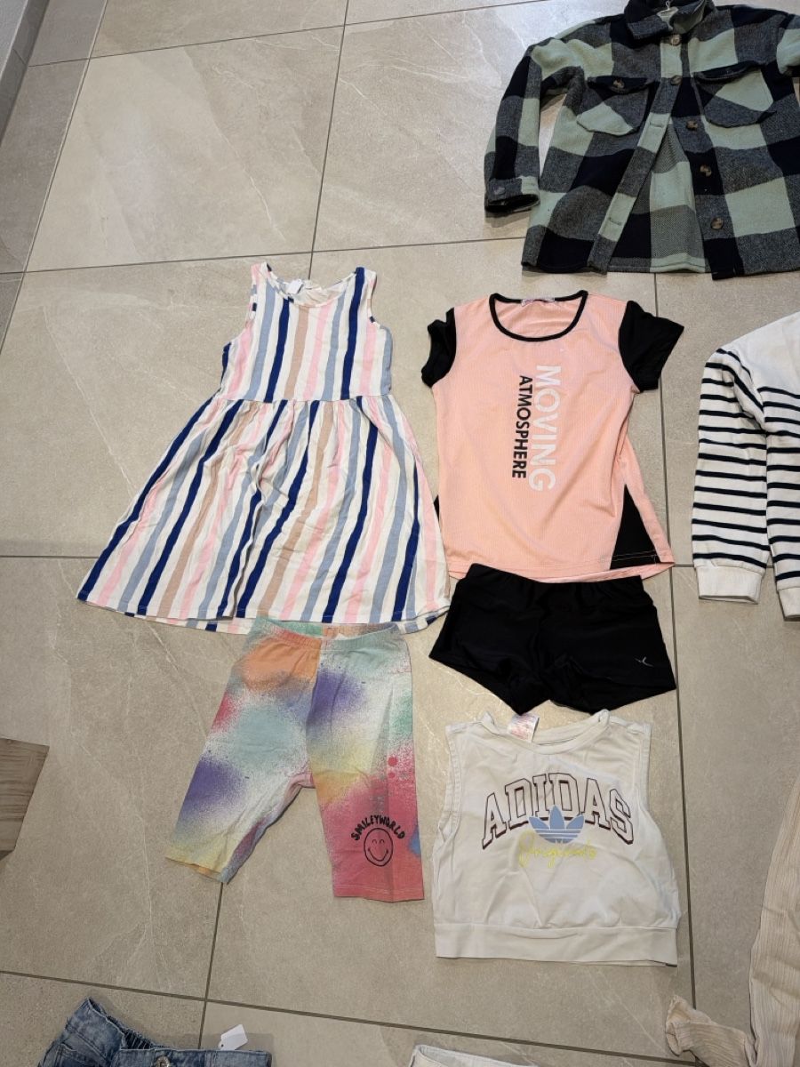 H&M Ensembles coordonnés: kleiderpaket 134/140 – Neuf (Voir description) à Muhen par Guess1802 4