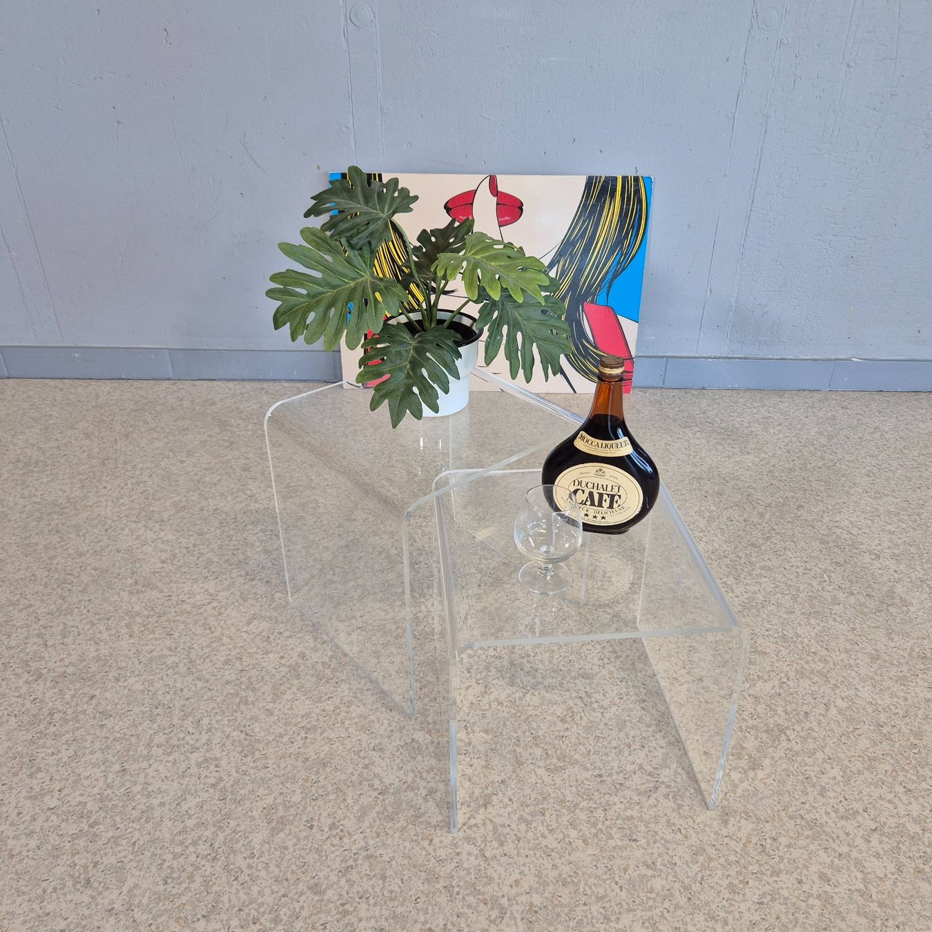 Tavoli: 2er Plexiglas Acryl Tisch Blumenhocker Beistelltisch Table – Usato da Nottwil venduto da Wondewa-Shop 2