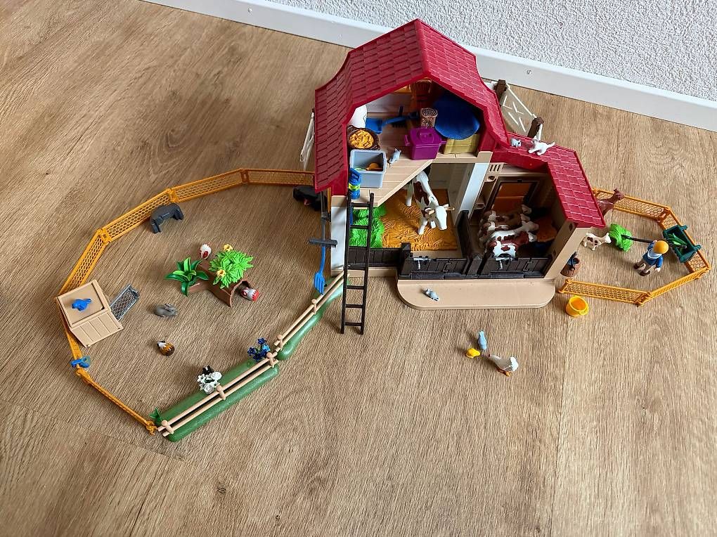Giocattoli: Playmobil Bauernhof – Usato da Kaisten venduto da Piggen