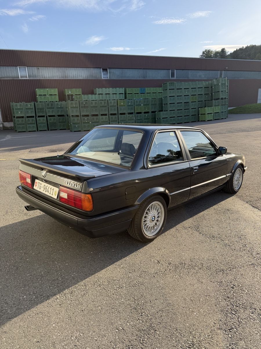 BMW Automobili: BMW e30 318is M42 – Usato da Bischofszell venduto da DinKar 3