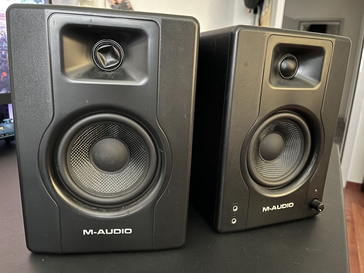 M-Audio Lautsprecher: Enceintes actives M-Audio BX4 – Gebraucht aus Sugiez von Ringothecat