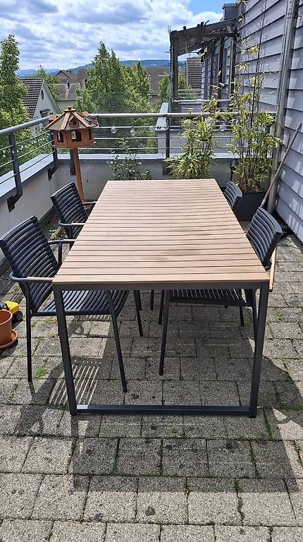 Set di tavolo e panche: Gartentisch Set inklusive 4 Stühle – Usato da Schwerzenbach venduto da Palmea 4