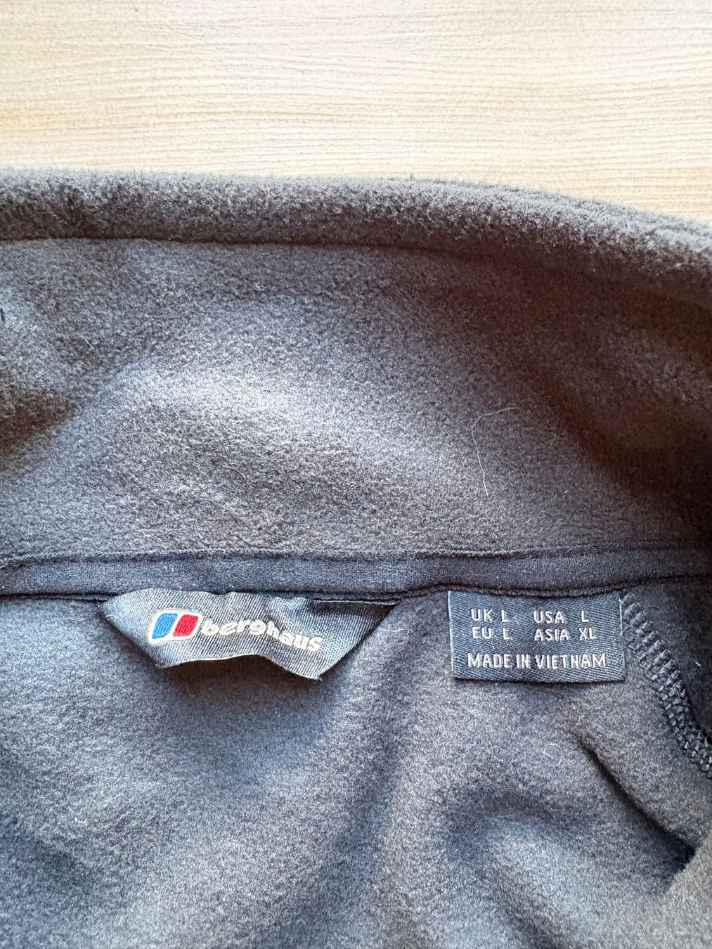 Berghaus Giacche: Berghaus Fleece – Usato da Wigoltingen venduto da _vntg_ 2