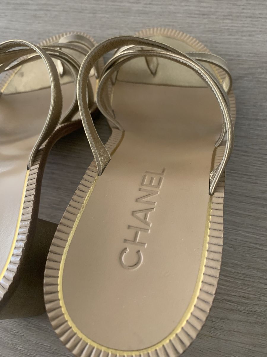 Chanel Scarpe da donna: Sandales CHANEL pointure 37 – Nuovo (secondo la descrizione) da Gland venduto da TallyEva 5