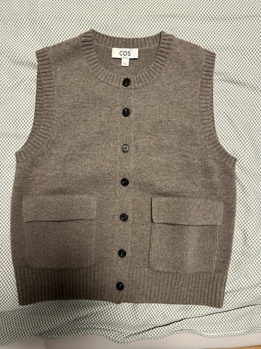 Cos Gilets: COS Weste – Neuf (Voir description) à Beringen par ama_tp2p