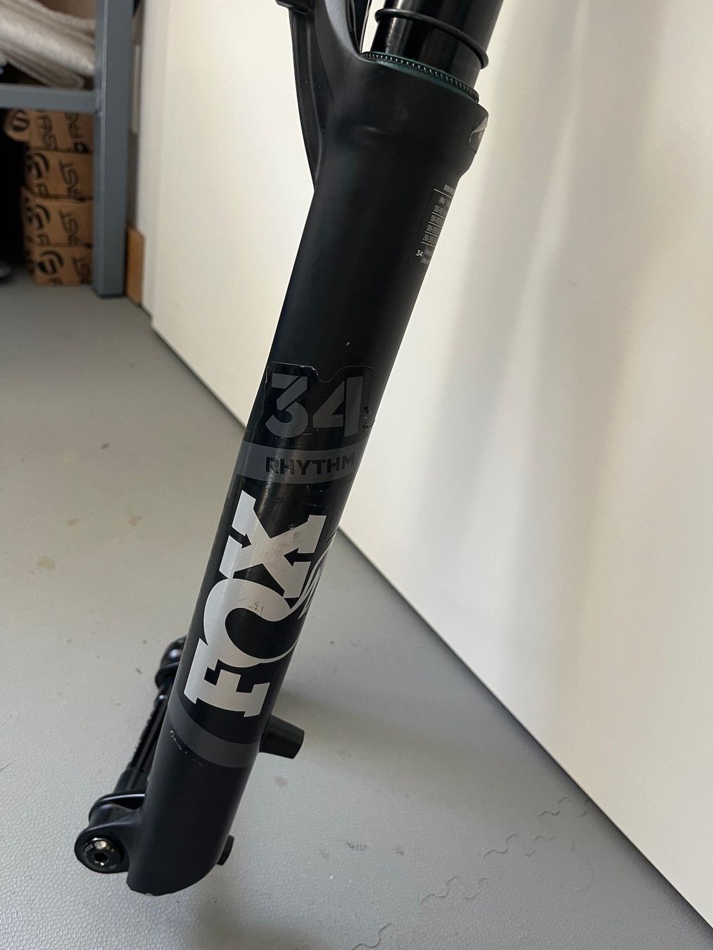 Fox Pezzi di ricambio: Fox 34 Grip 29" 15x110 130 oder 140mm – Usato da Massongex venduto da thn311 5