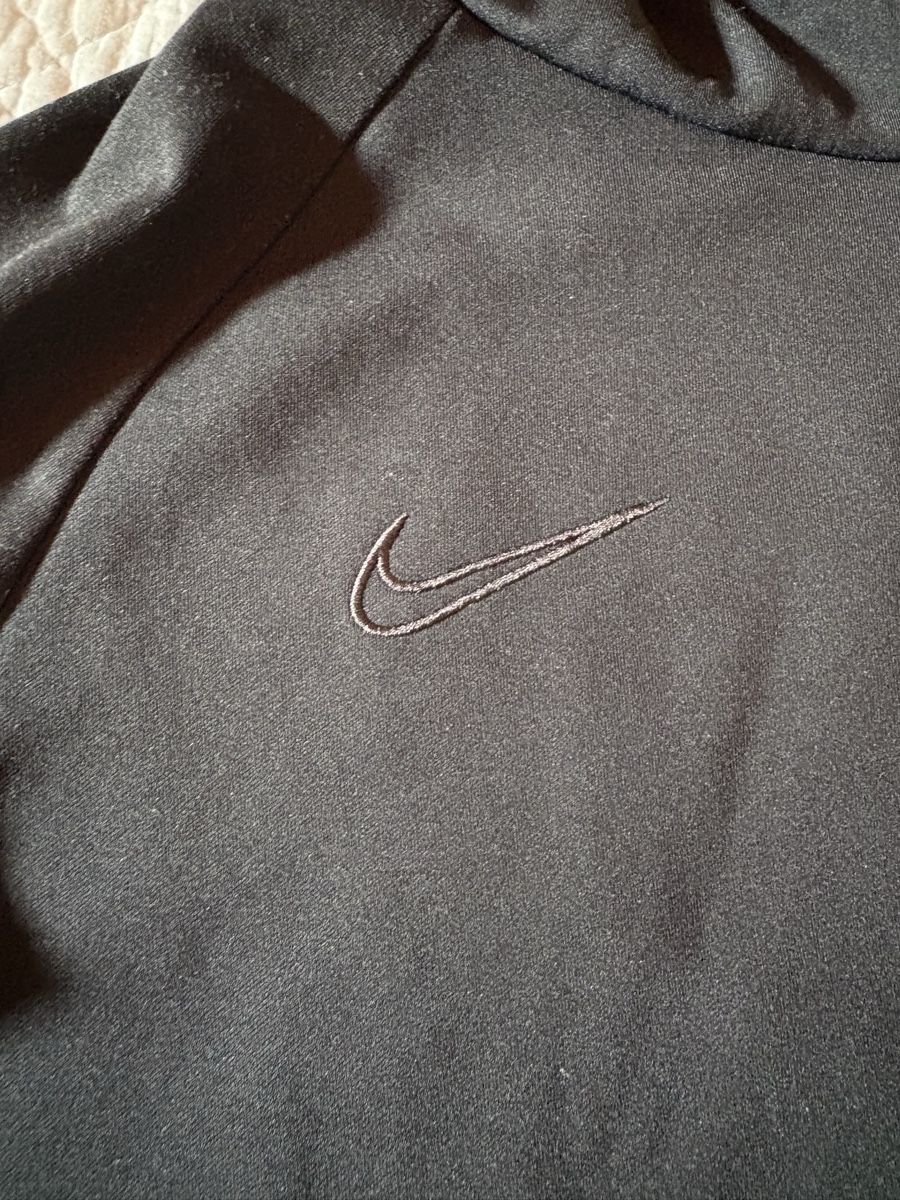 Nike Maglioni & Felpe: Nike Trainingspullover – Usato da Gümligen venduto da lou_zm9f 2