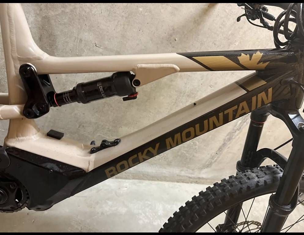Vélos: Vélo électrique  – D'occasion à Petit-Lancy par stellina69 1