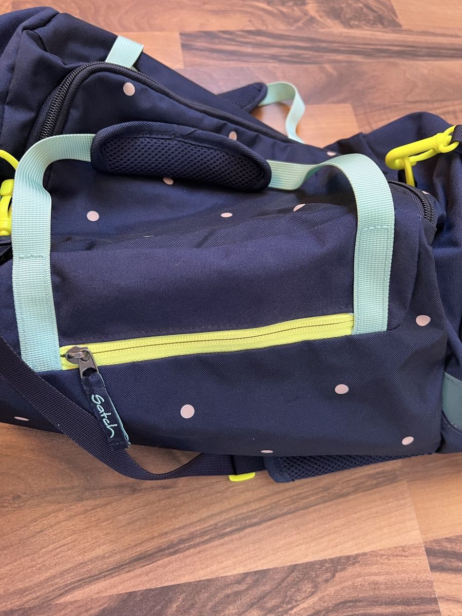 Satch Borse & Zaini: Satch Sporttasche Pretty Confetti, 25l – Usato da Toffen venduto da Schnacker 5