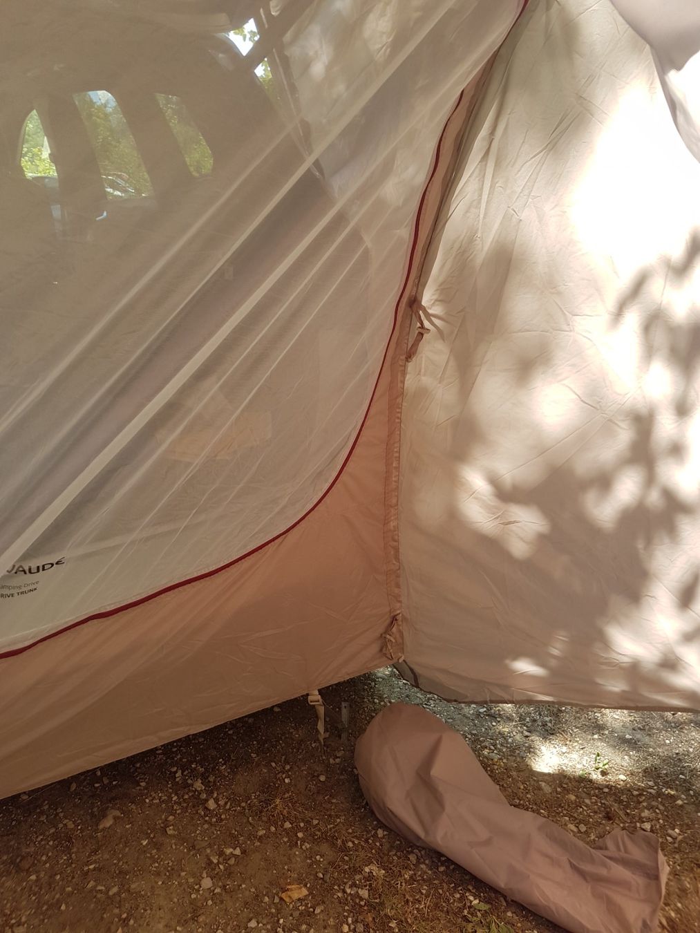 Vaude Verande & Tende da sole: Auto Vorzelt Vaude – Usato da Flawil venduto da RP44 5