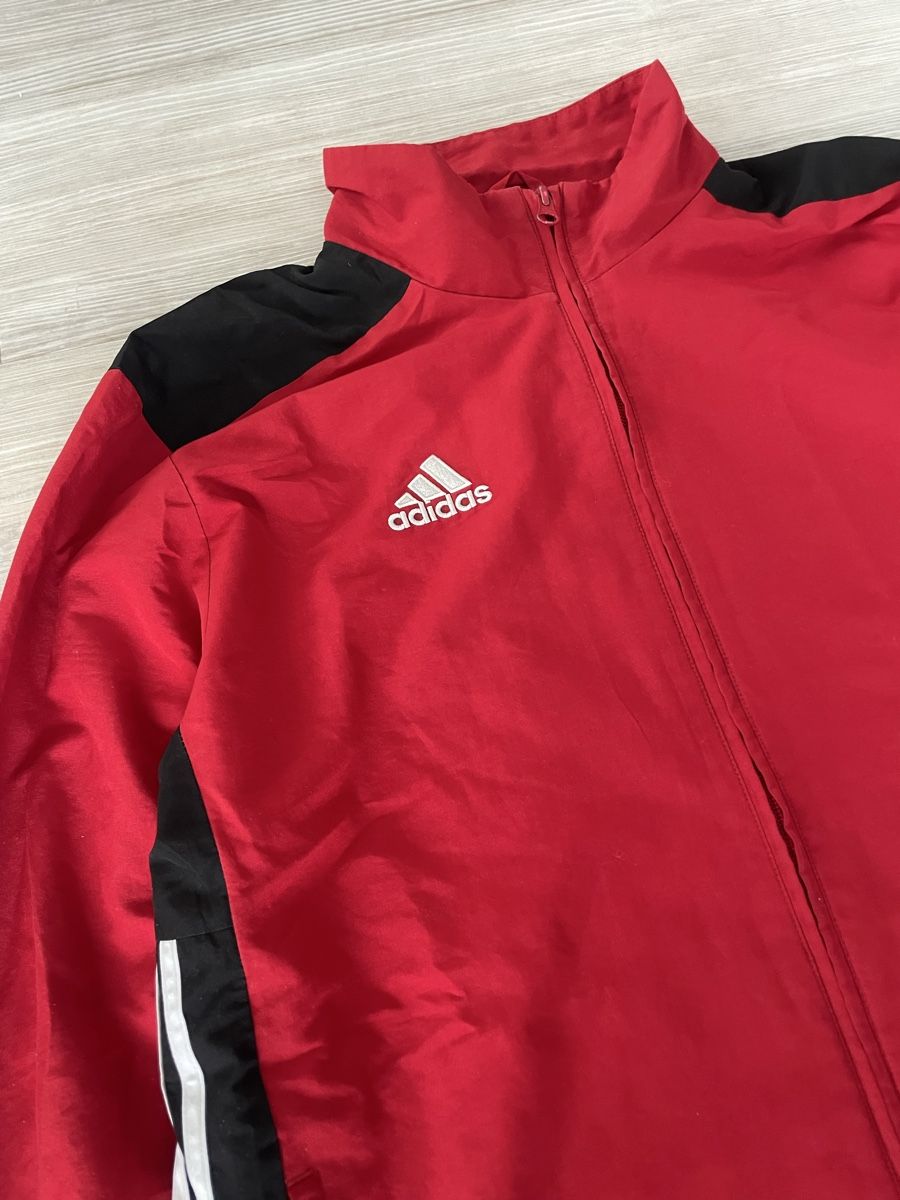 Adidas Giacche: Adidas Sportjacke in Gr.M – Nuovo (secondo la descrizione) da Safnern venduto da MaisonLouis 1