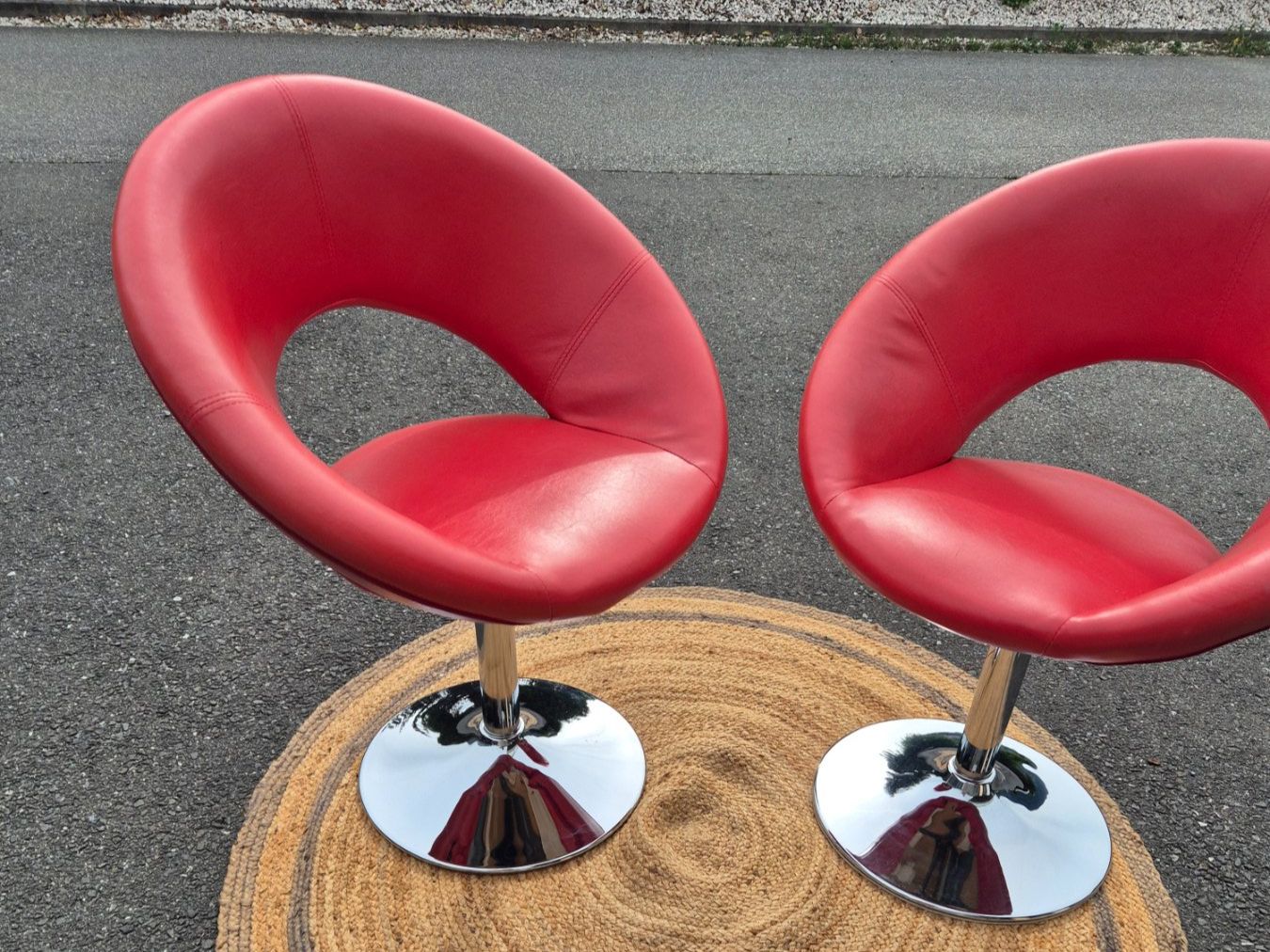 Sedie: 2 chaises pivotantes simili rouge – Usato da Fully venduto da tameab 1