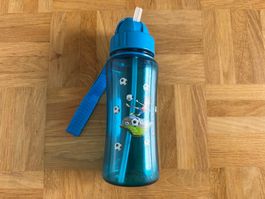 Kinder Trinkflasche blau mit Fussballmotiv