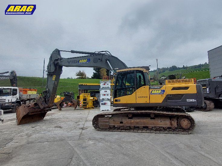Volvo Escavatori: Volvo EC300DNL Raupenbagger – Usato da Hasle LU venduto da Arag08