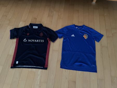 FC Basel Trikots Macron Adidas.Grösse S -XXS
