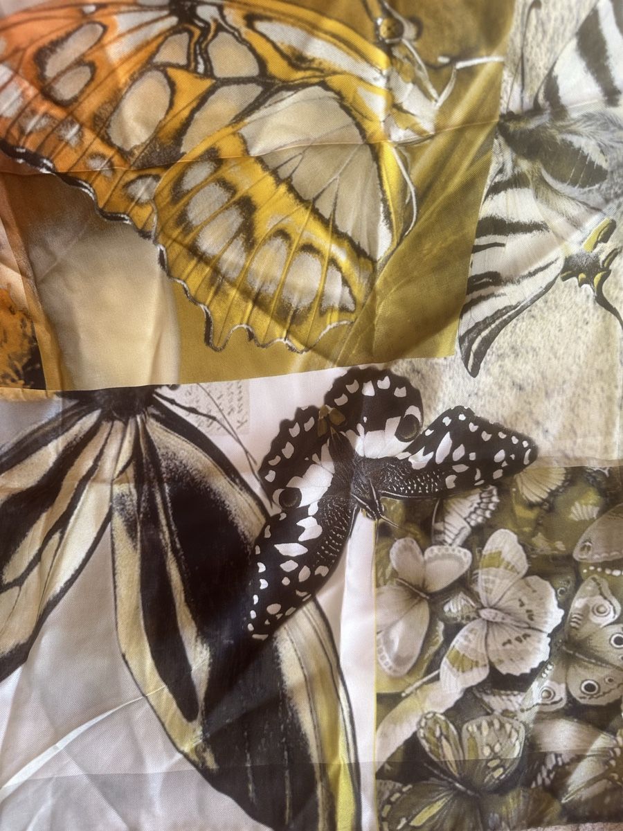 Foulard & Sciarpe: Seidenschal ca 85x88 – Usato da Herbriggen venduto da Sehrazade 2