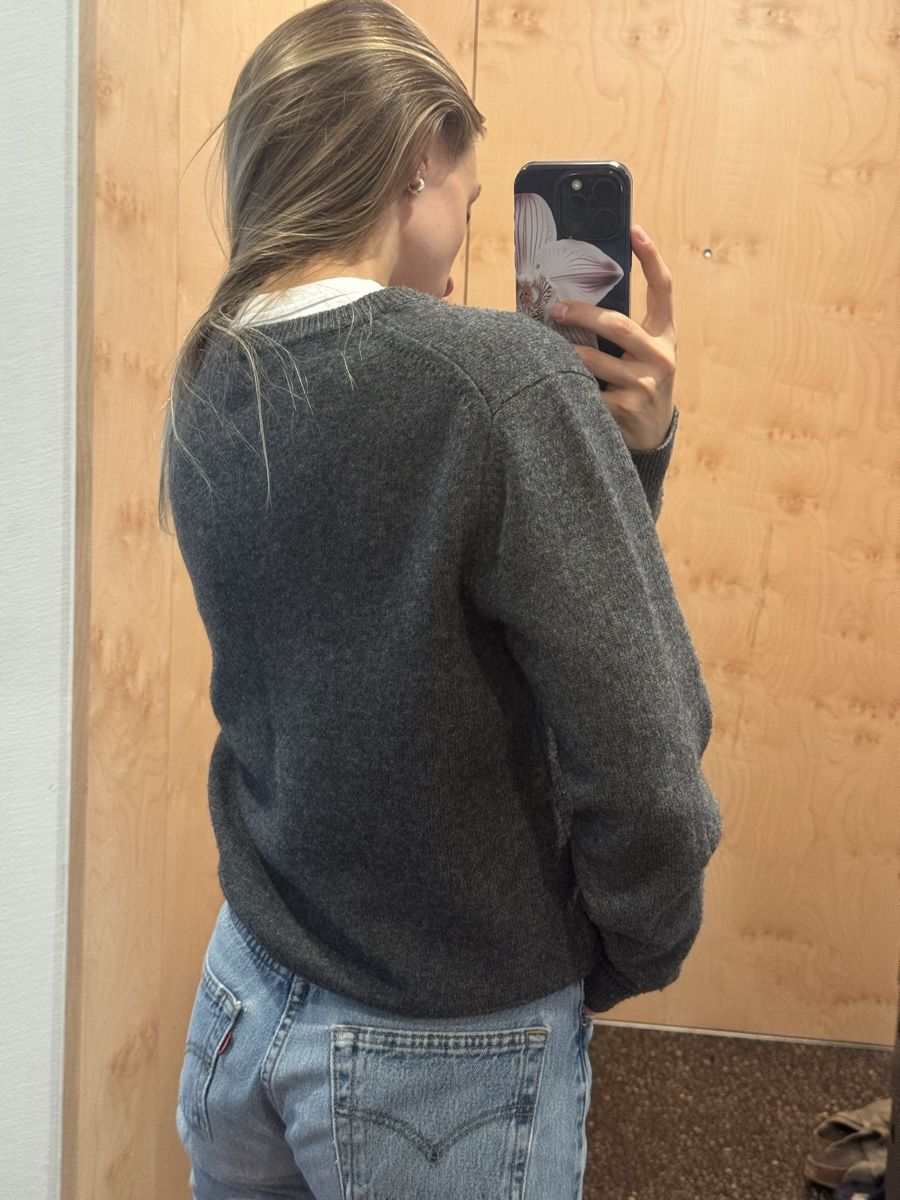 Massimo Dutti Maglioni & Felpe: Massimo dutti grey wool sweater jumper size small – Usato da Zürich venduto da gva_r9gs 1