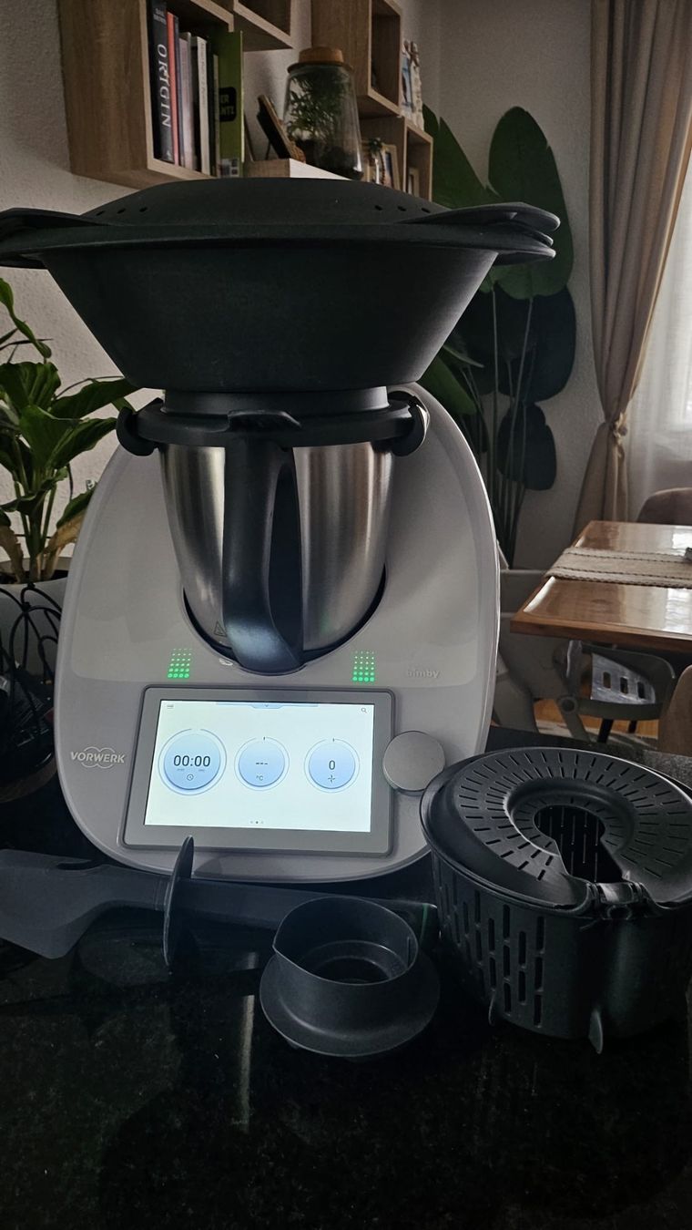 Thermomix Appareils de cuisine: Thermomix TM6 – D'occasion à Niederhasli par Met_q7cf 1