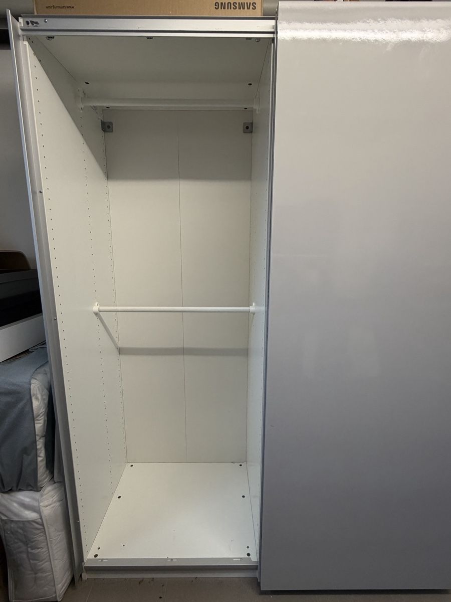 Ikea Armoires: IKEA PAX Wardrobe – D'occasion à Küsnacht ZH par lfo_f8w5 1