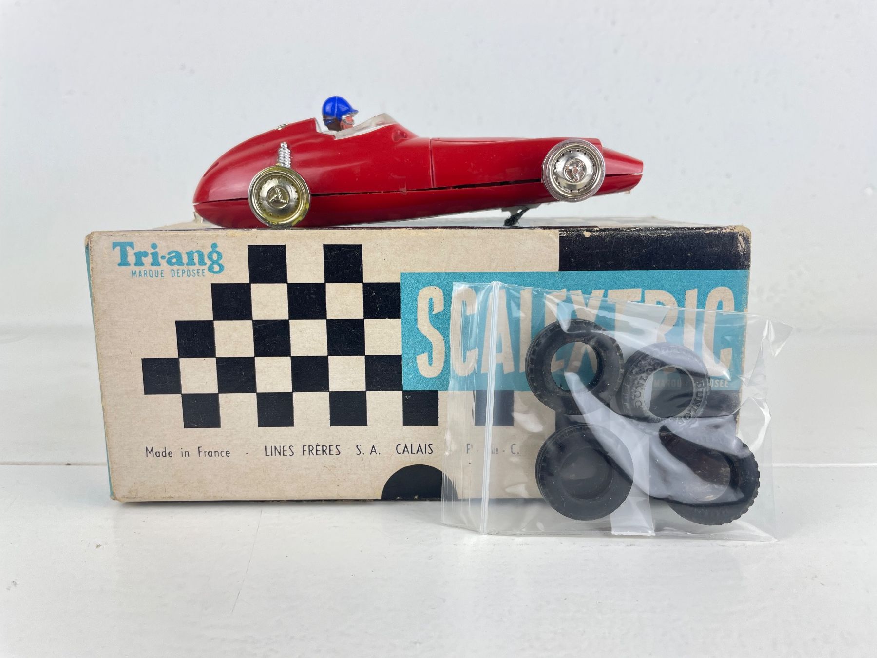 Piste: Vintage Scalextric C59 BRM Red #8 – Nuovo (secondo la descrizione) da Genthod venduto da lightyear63 1