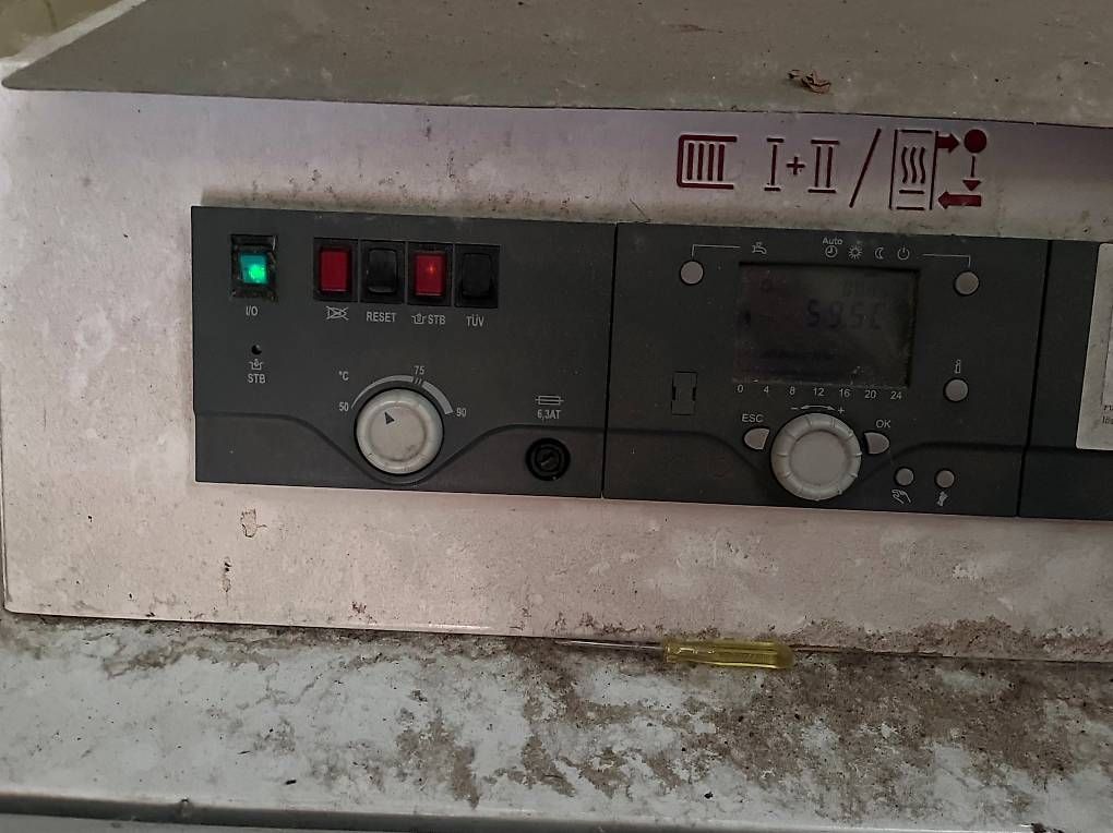 Radiatori: Ölbrenner 120kW – Usato da Schüpfheim venduto da snaky07 2