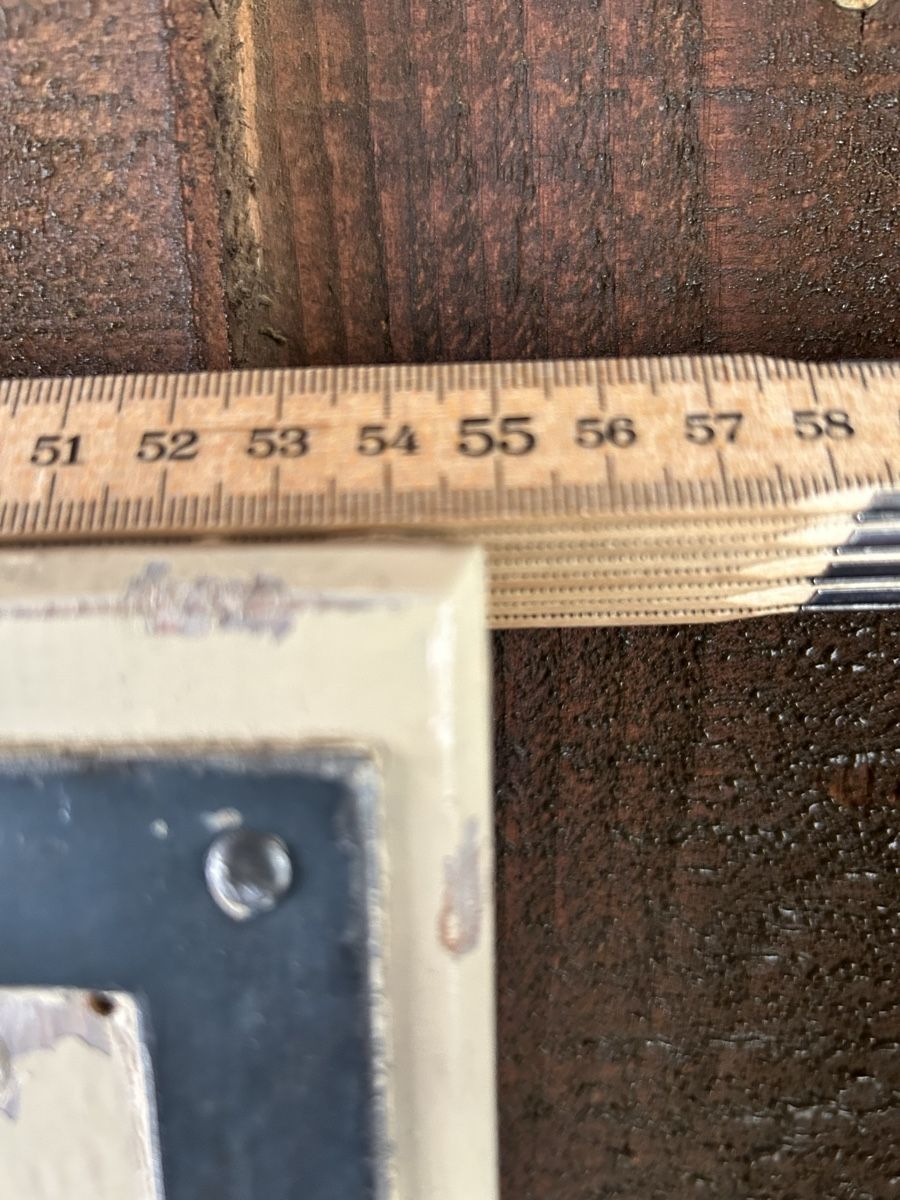 Fenster: Ein wunderschöner alter Fensterflügel. – Gebraucht aus Gwatt (Thun) von ate_6ng8 4