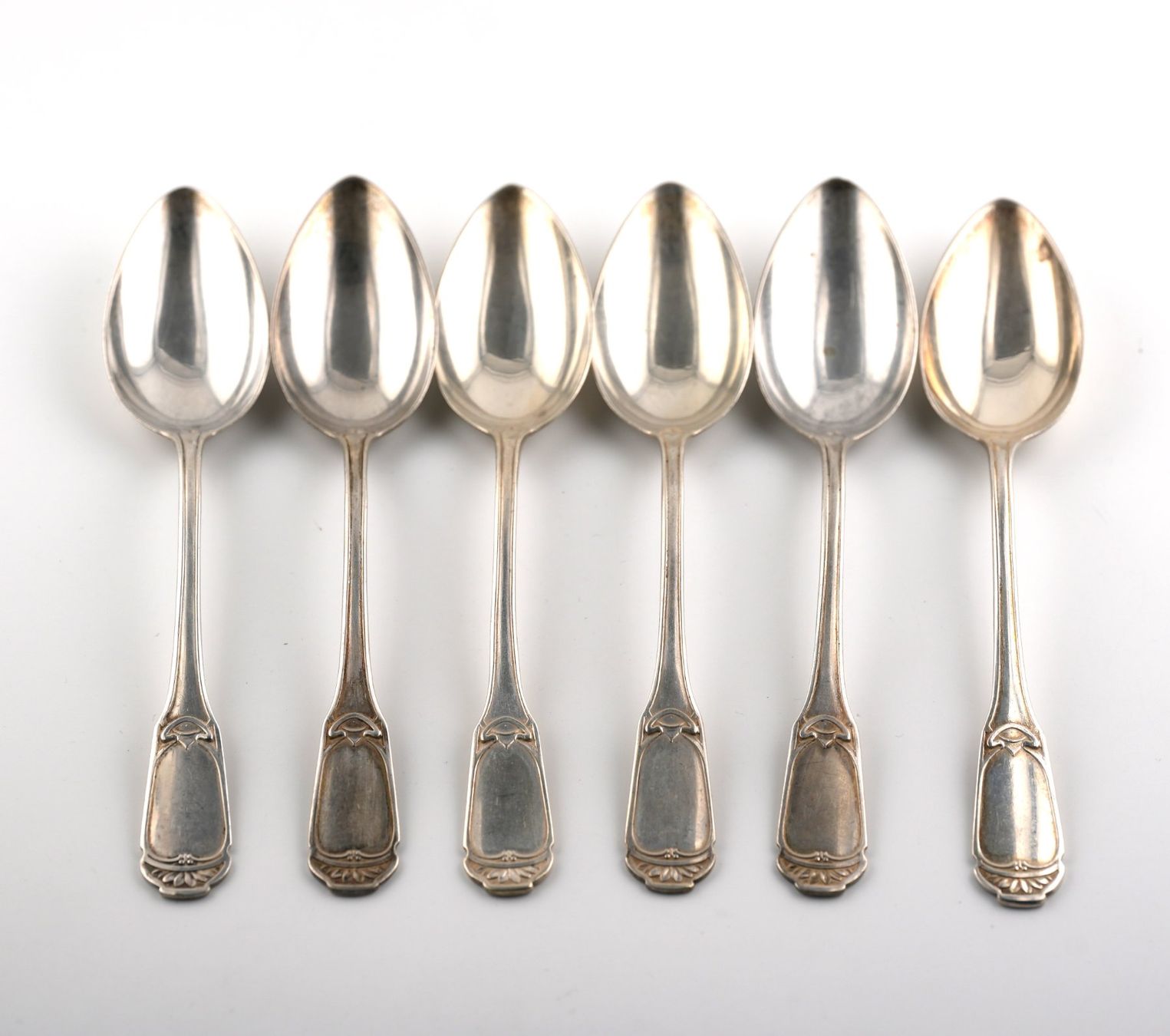 Löffel: Dessertlöffel Set 6x aus Silber – Gebraucht aus Basel von Vip24